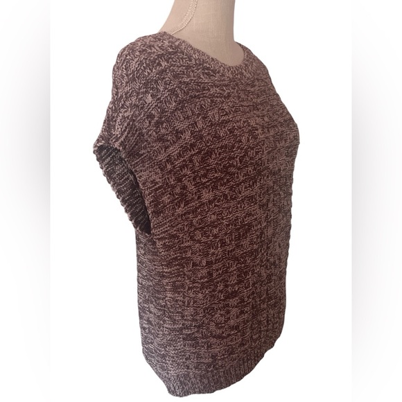 a.n.a Women's Textured Knit Sweater - Brown: Sz/L -NWT - Picture 3 of 9